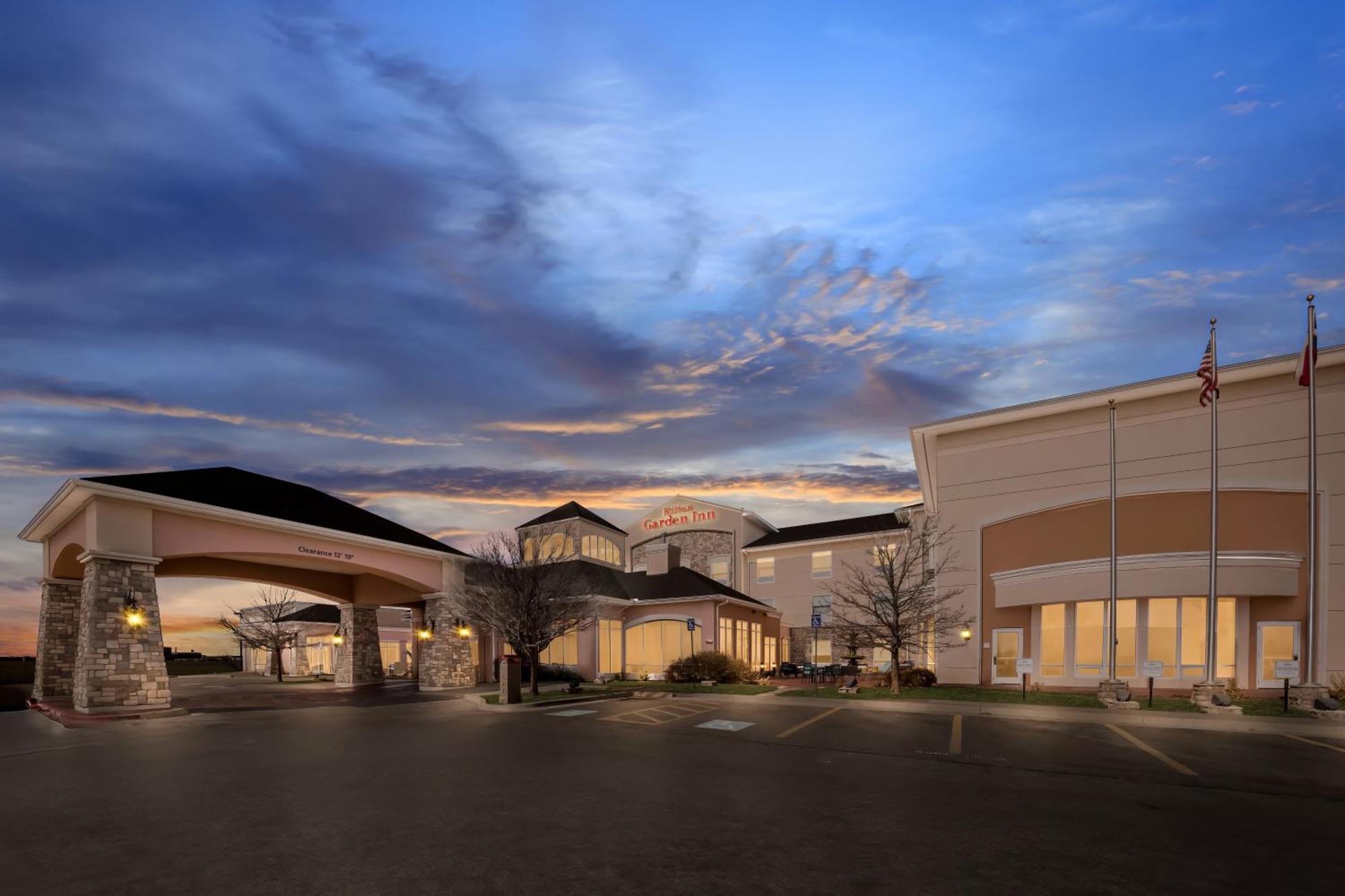 Hilton Garden Inn Амарилло Екстер'єр фото