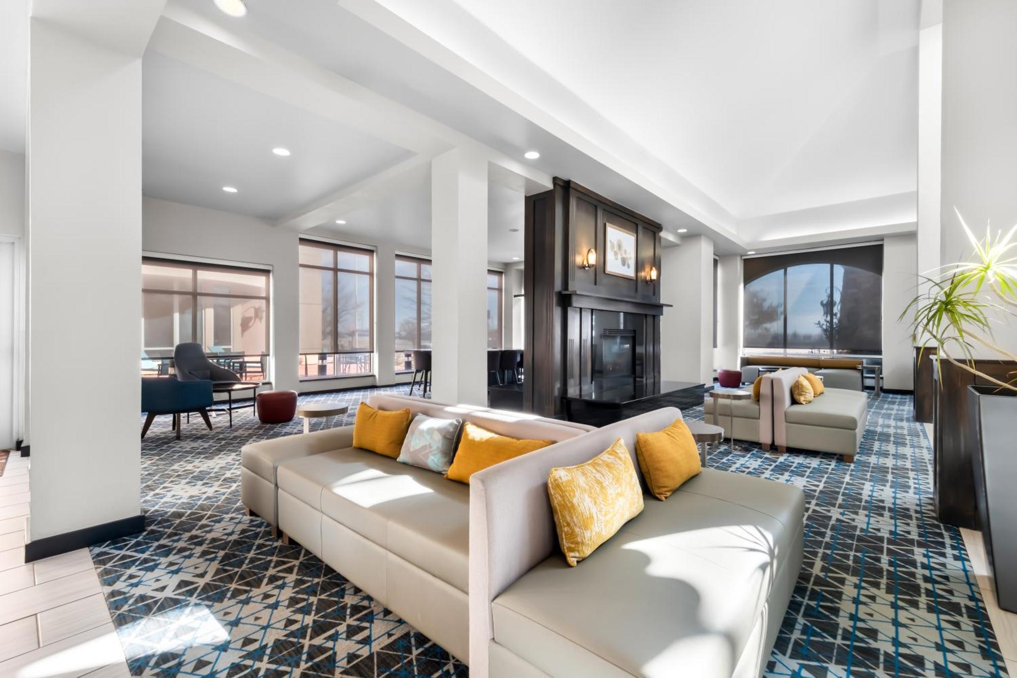 Hilton Garden Inn Амарилло Екстер'єр фото