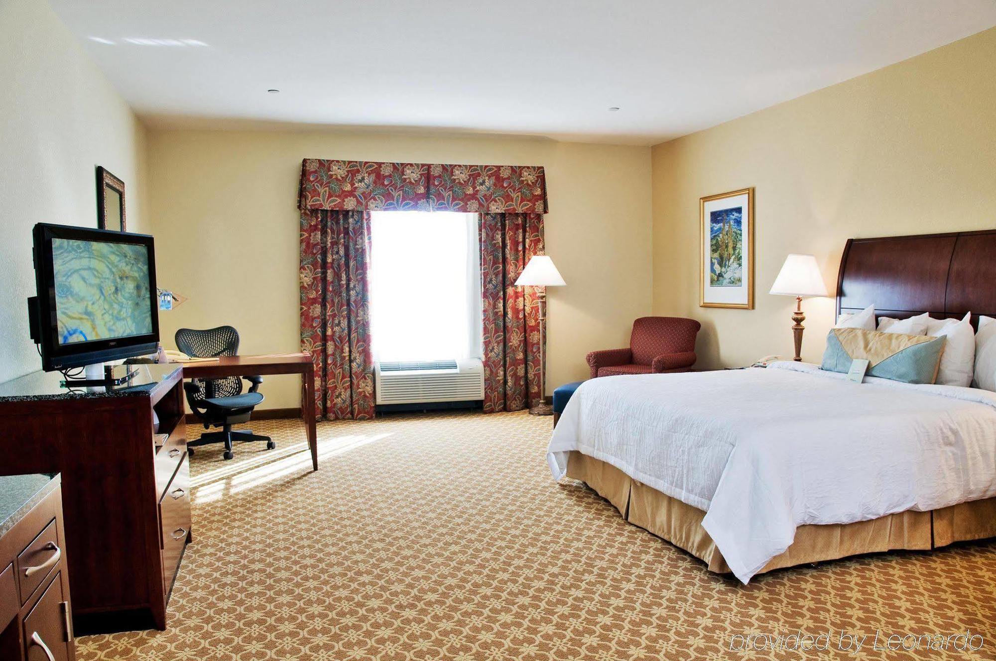 Hilton Garden Inn Амарилло Номер фото